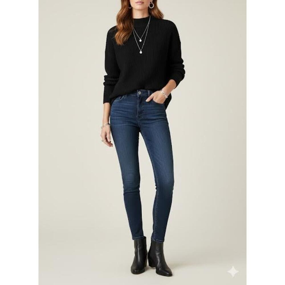 Trendy Pretty Little Thing Mock Neck Sweater